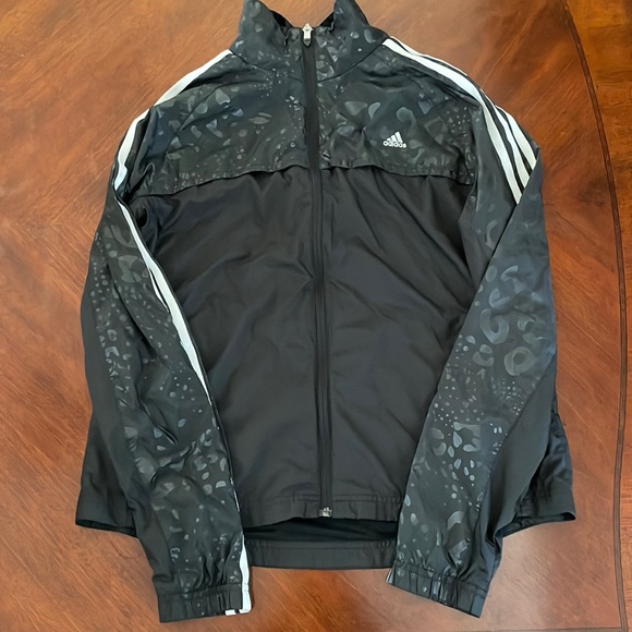 Adidas black windbreaker size medium - Picture 1 of 1